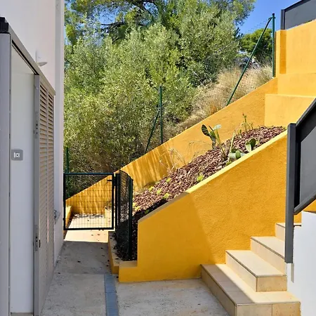 Сasa de vacaciones Moderna Welcs Con Piscina Y Vistas Al Mar *